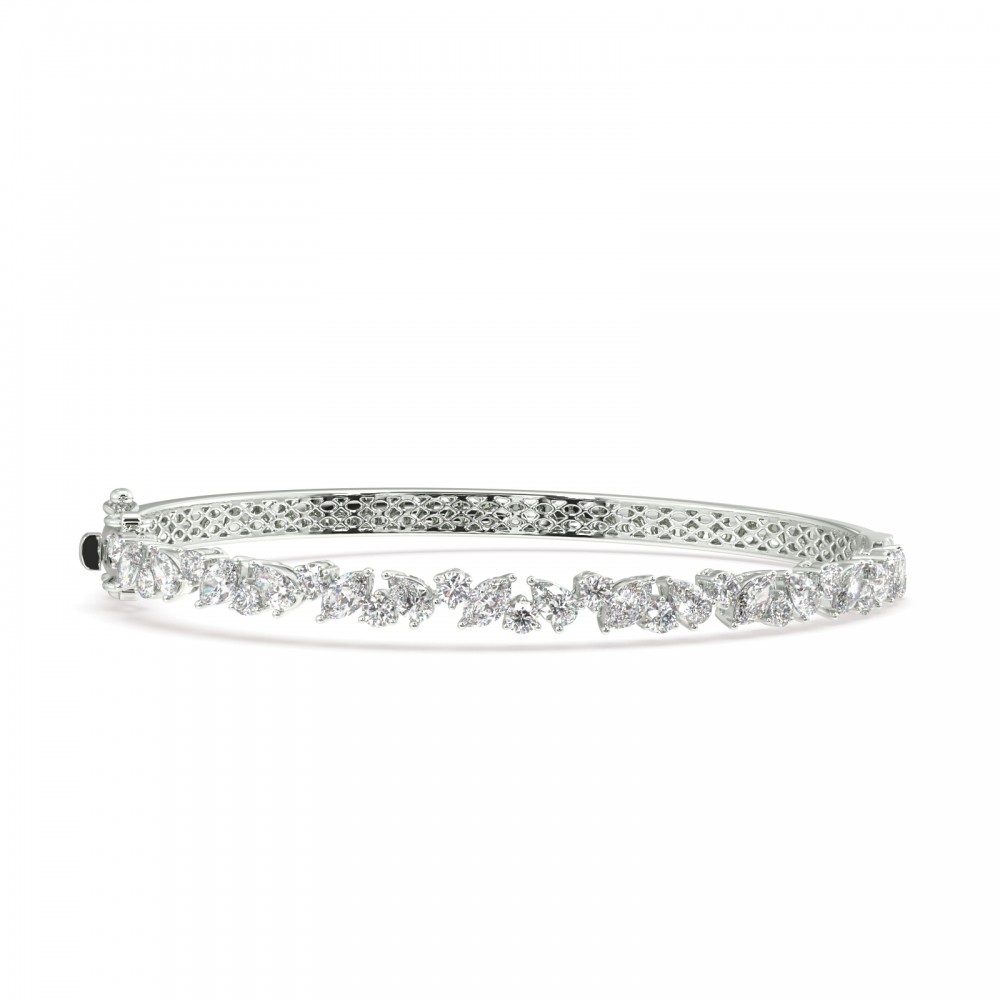 Pear/Marquise 1.49 ct Pear/Marquise diamond bracelet with 0.74 ct round diamonds