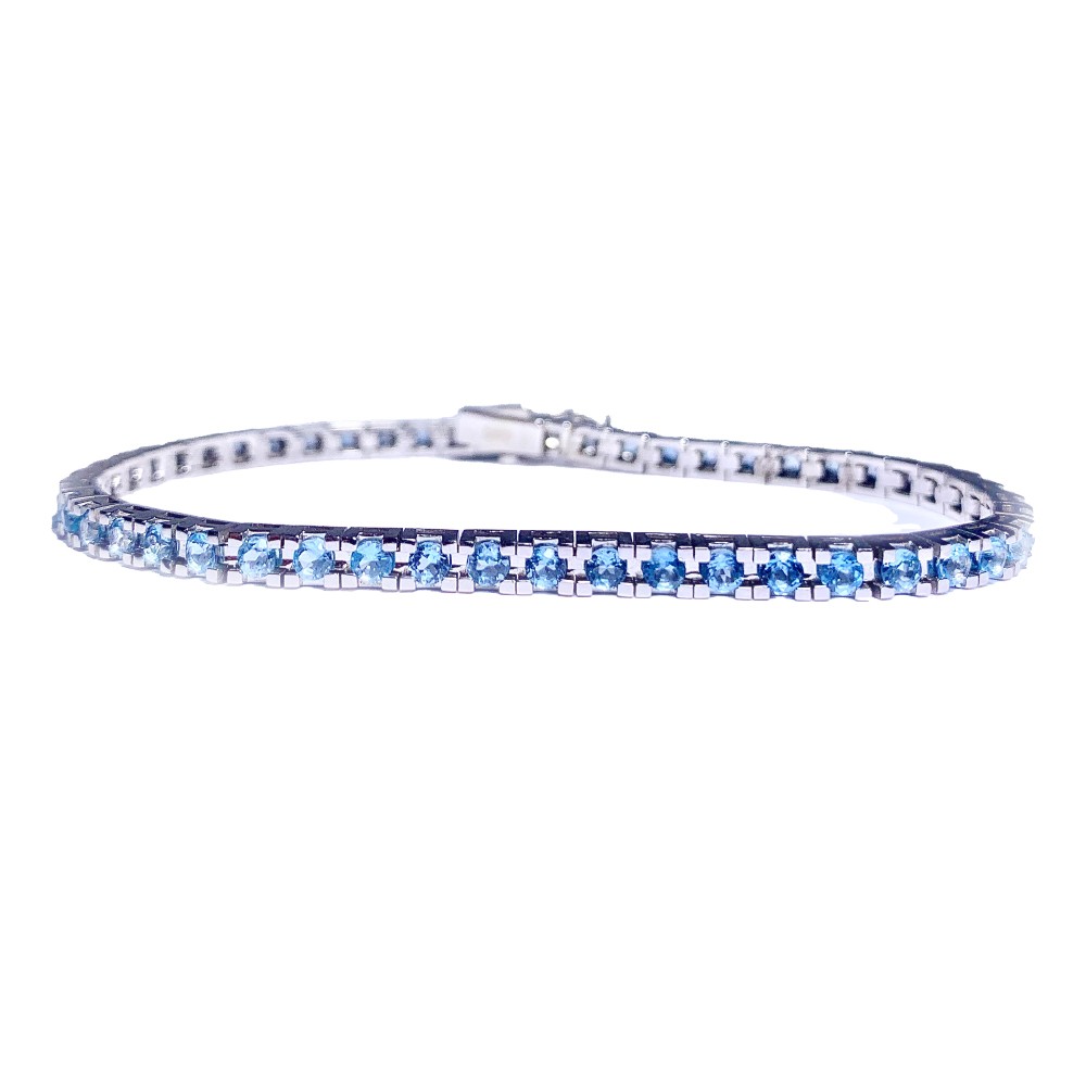 Tennis bracelet with 4.50 ct Blue Topaz