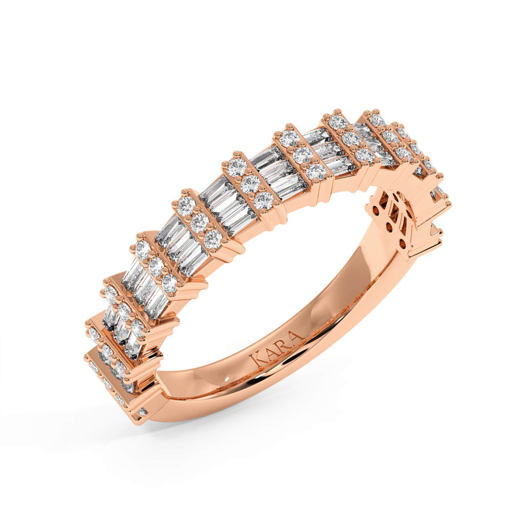 Ring with 0.23 ct Round Diamonds and 0.43 ct Baget Diamonds