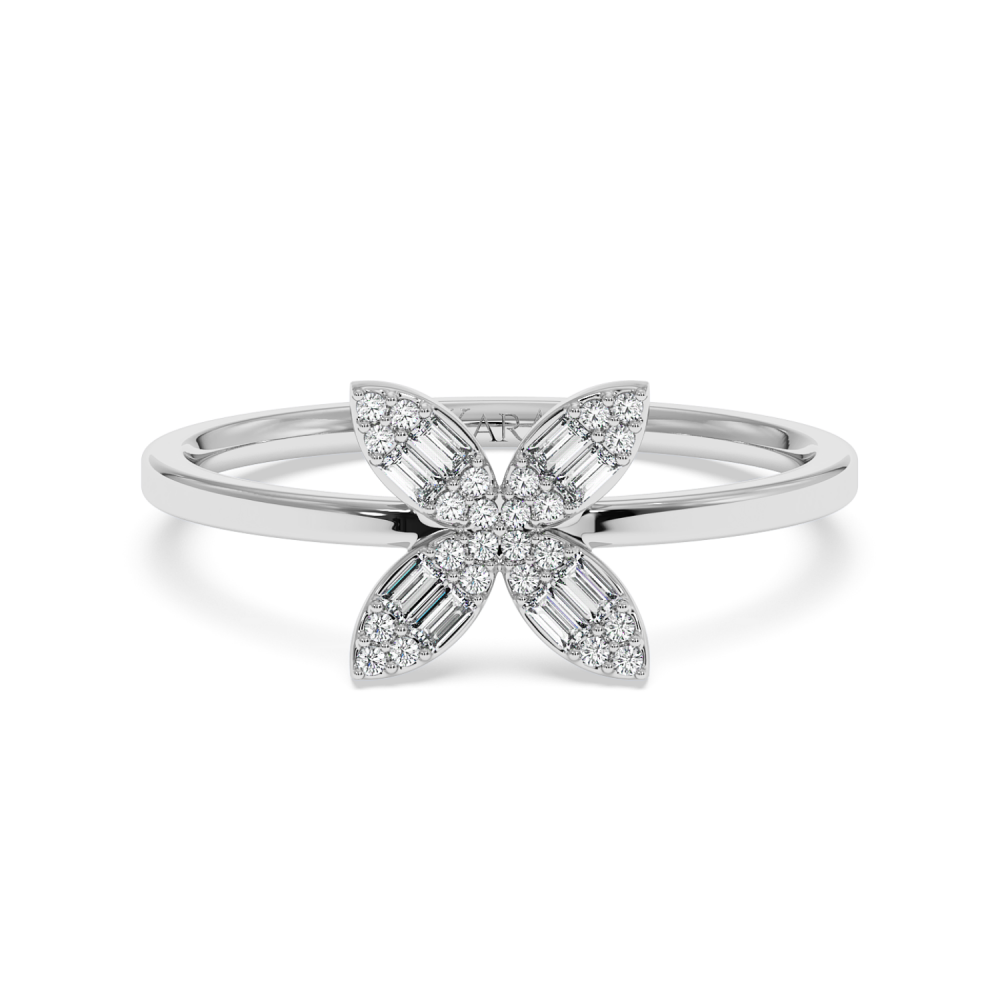 Ring with 0.09 ct Baget Diamonds and 0.04 ct round diamonds