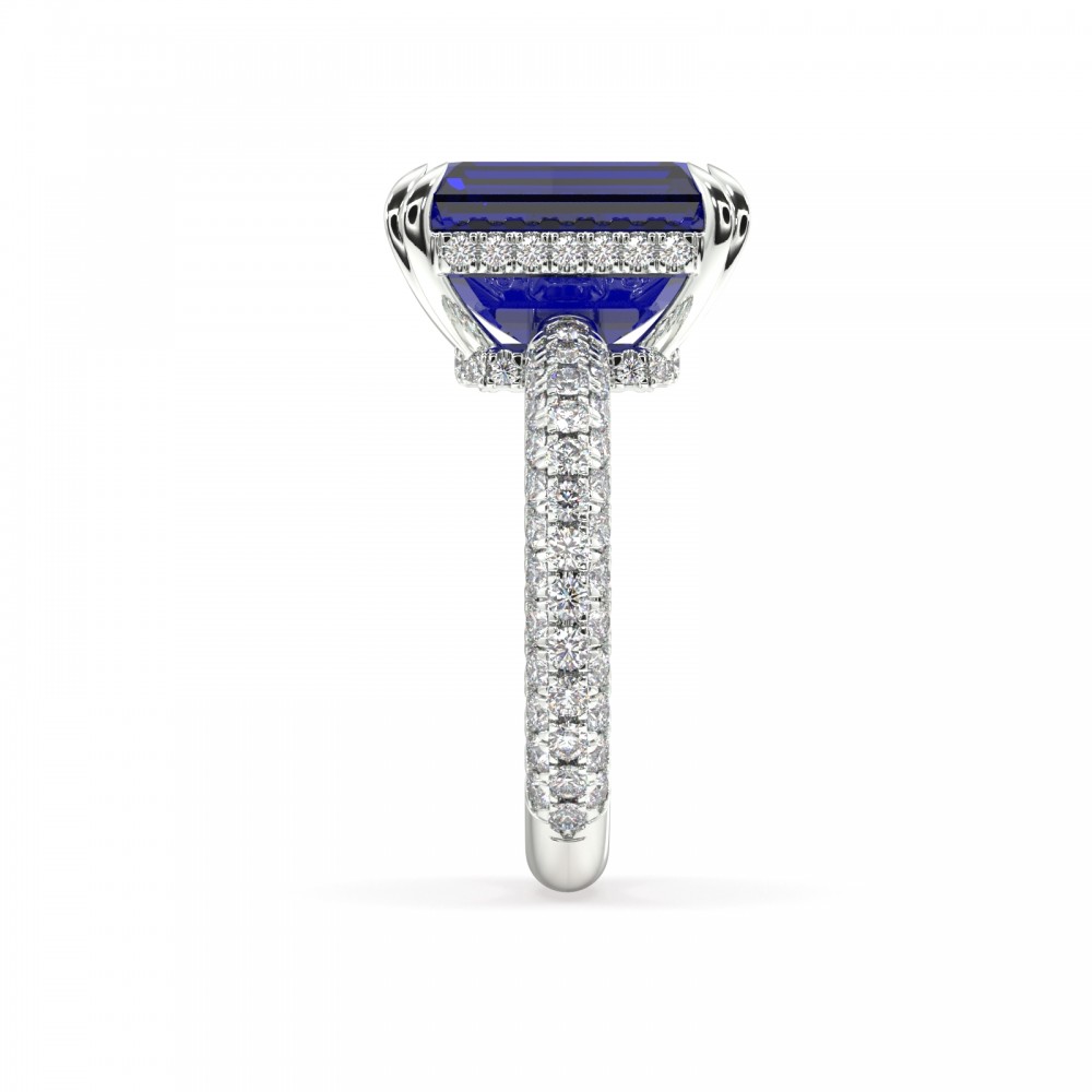 Ring with 0.94 ct. diamonds and 4.85 ct. Blue Quartz
