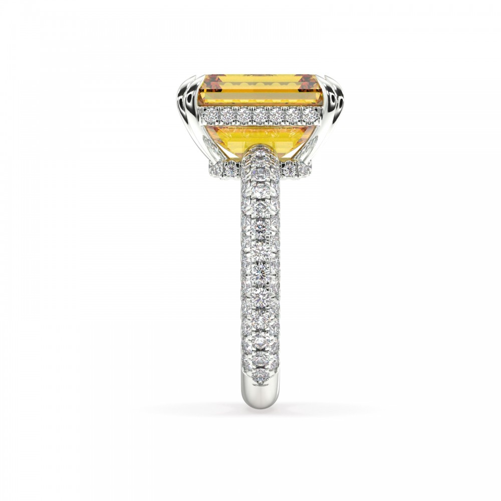 Ring with Diamonds of 0.94 ct and Citrine of 4.85 ct