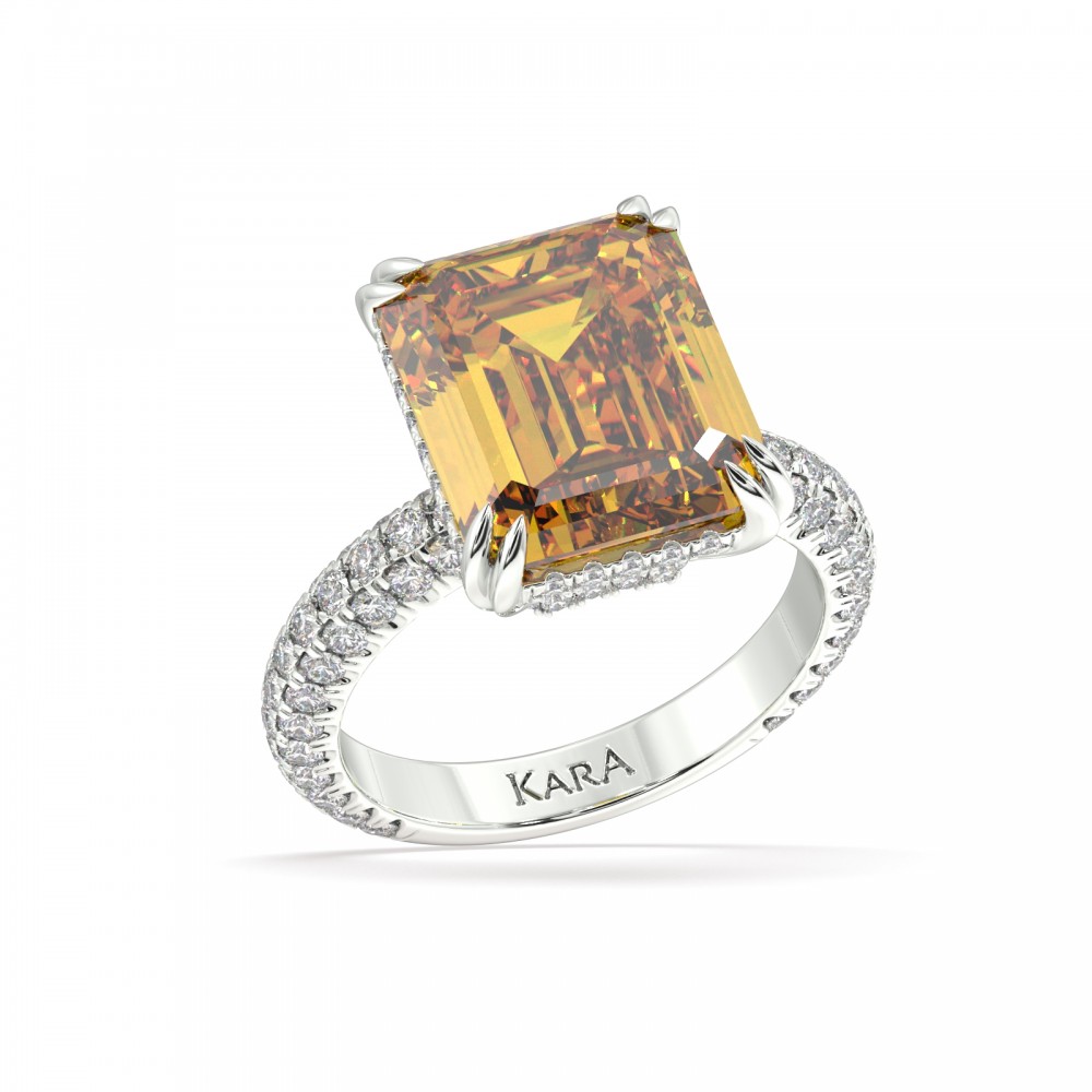 Ring with Diamonds of 0.94 ct and Citrine of 4.85 ct