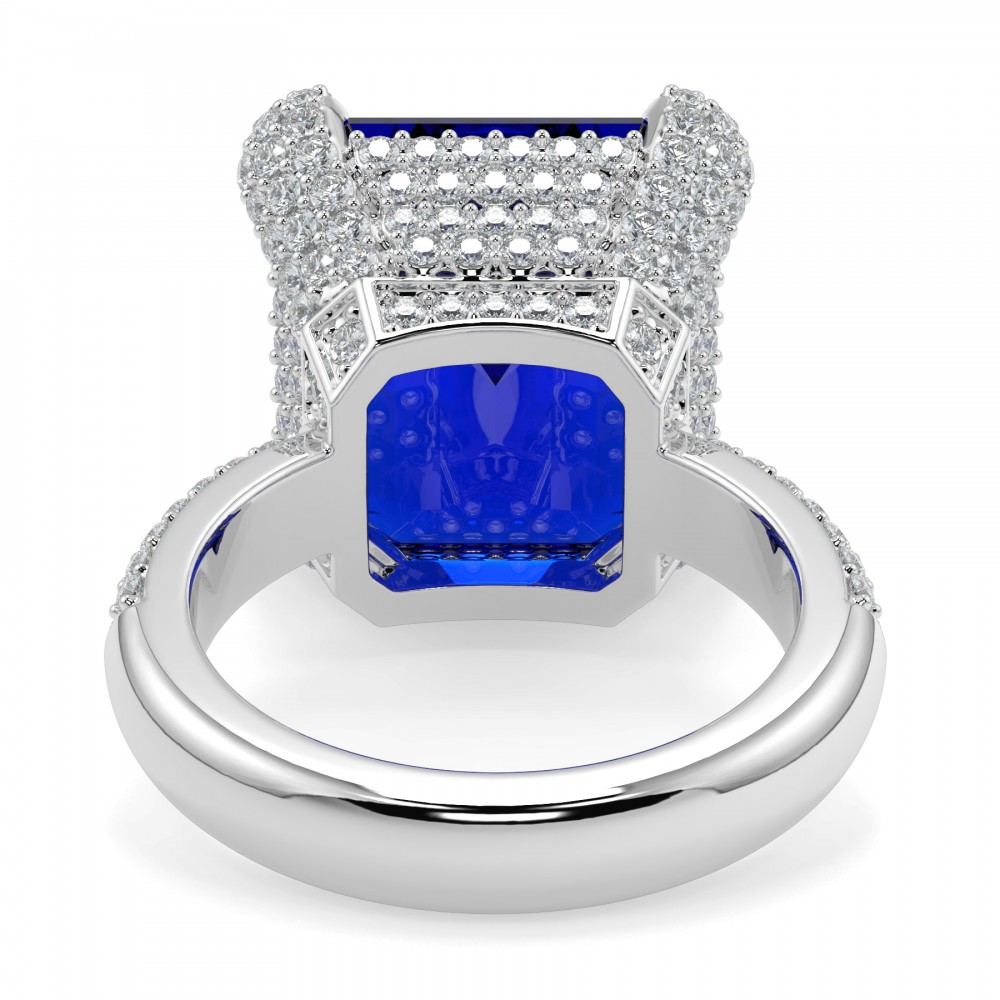 Ring with 1.49 ct diamonds and 12.42 ct Tanzanite