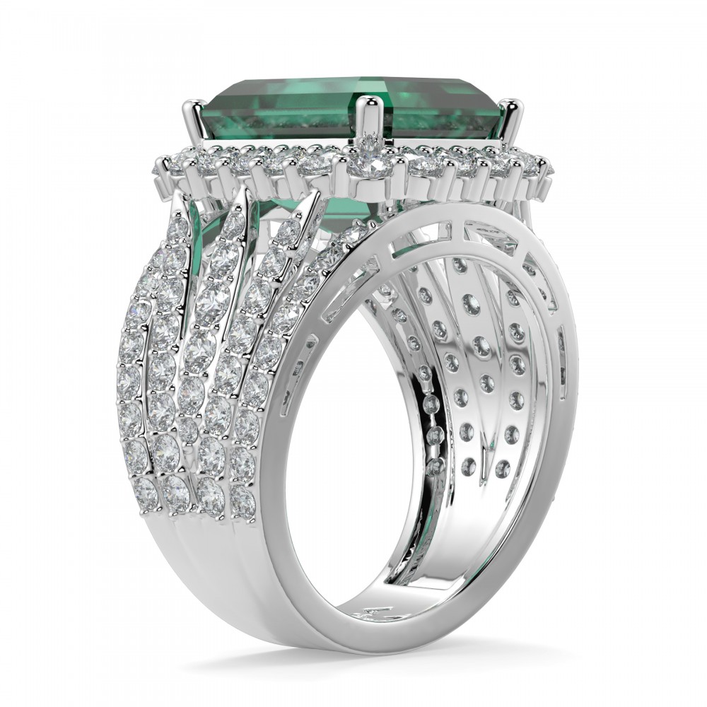 Ring with 2.67 ct Diamonds and 7.17 ct Emerald