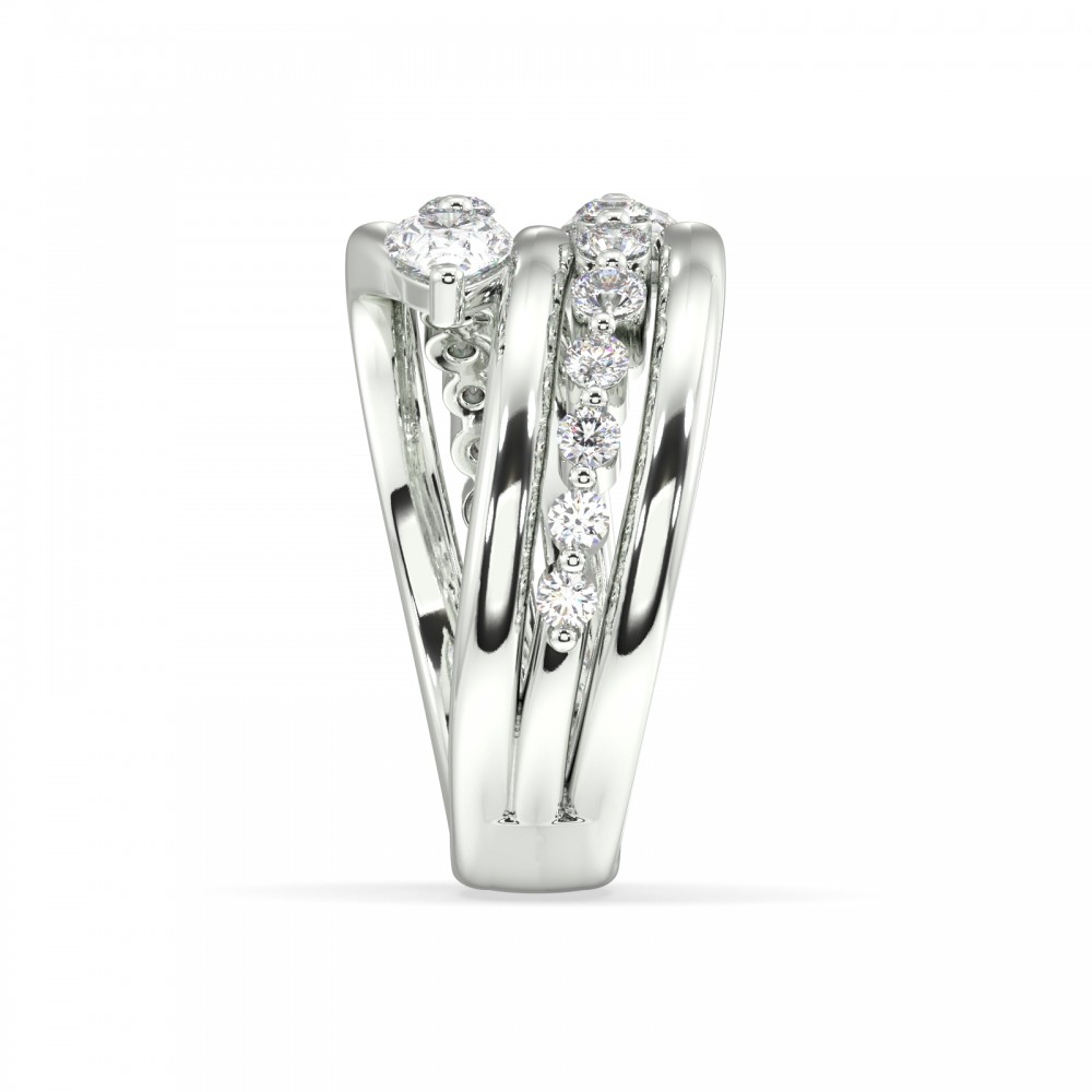 Ring with 0.86 ct Pear diamonds and 0.61 ct round diamonds