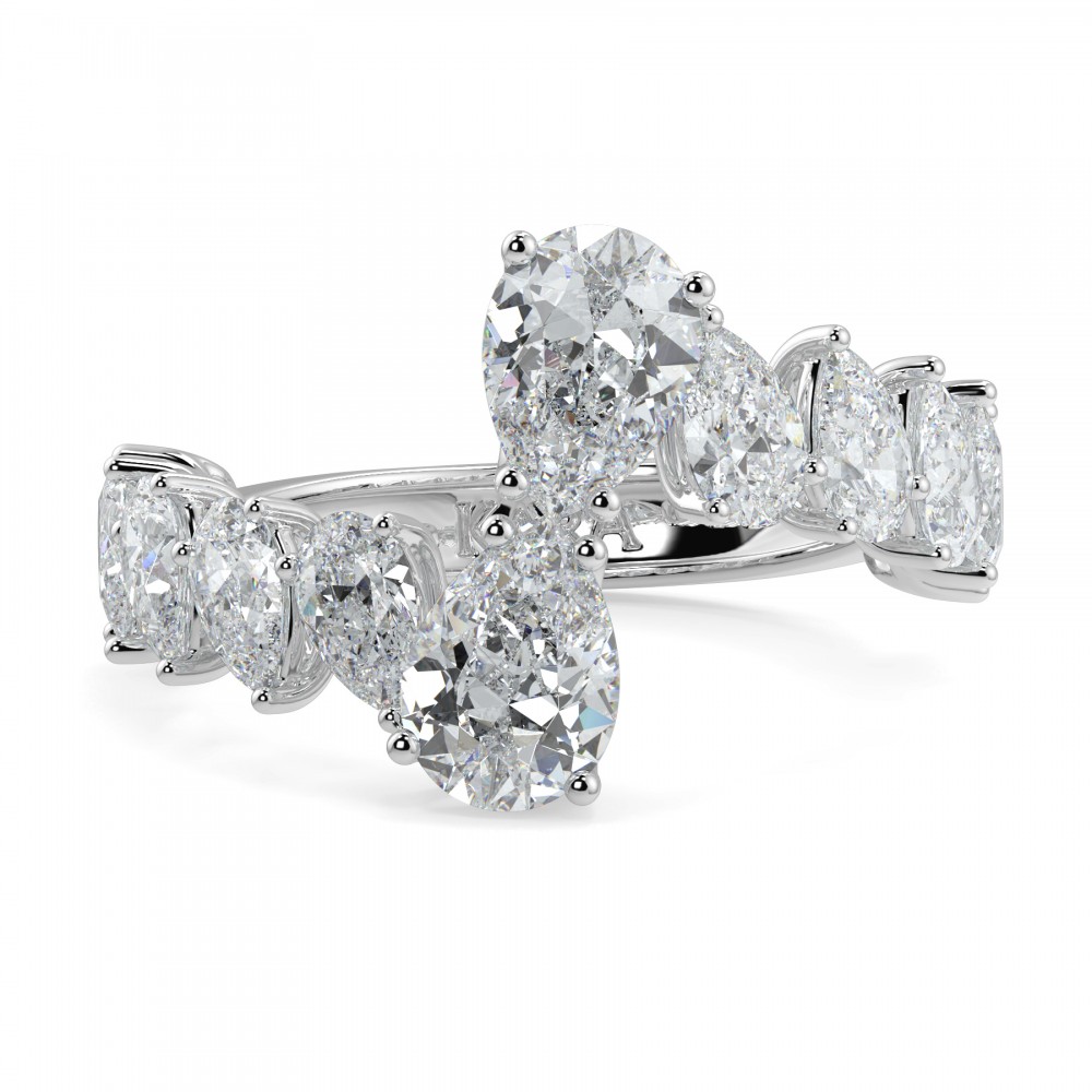 3.49 ct Pear diamond ring