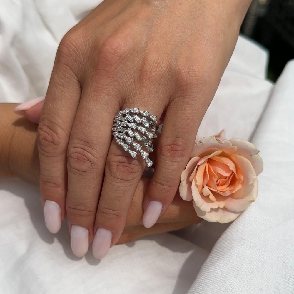 2.17 ct Pear/Marchiz Diamond Ring