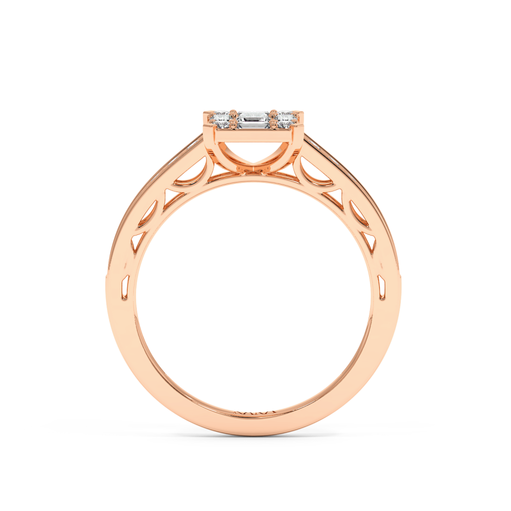 Ring with 0.27 ct Round Diamonds and 0.57 ct Baget Diamonds