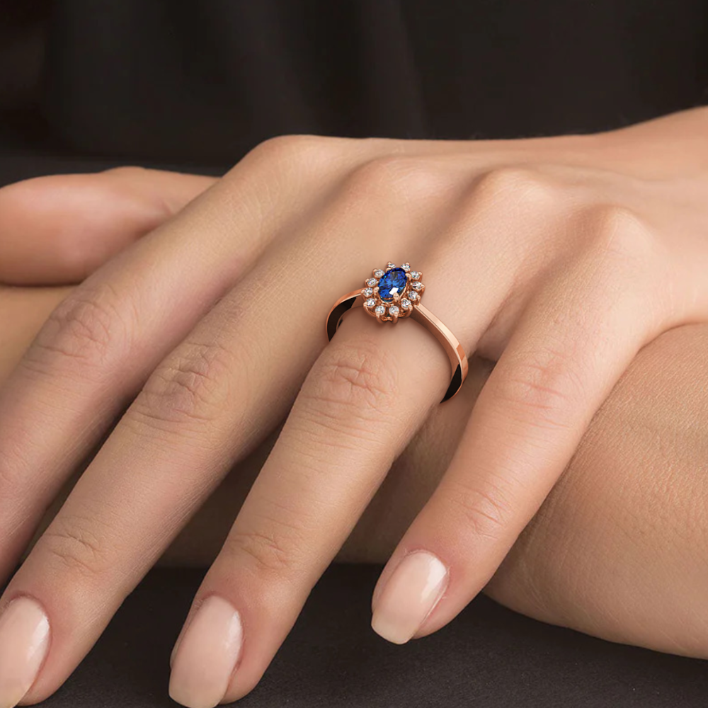 Ring with 0.52 ct Sapphire and 0.20 ct Diamonds