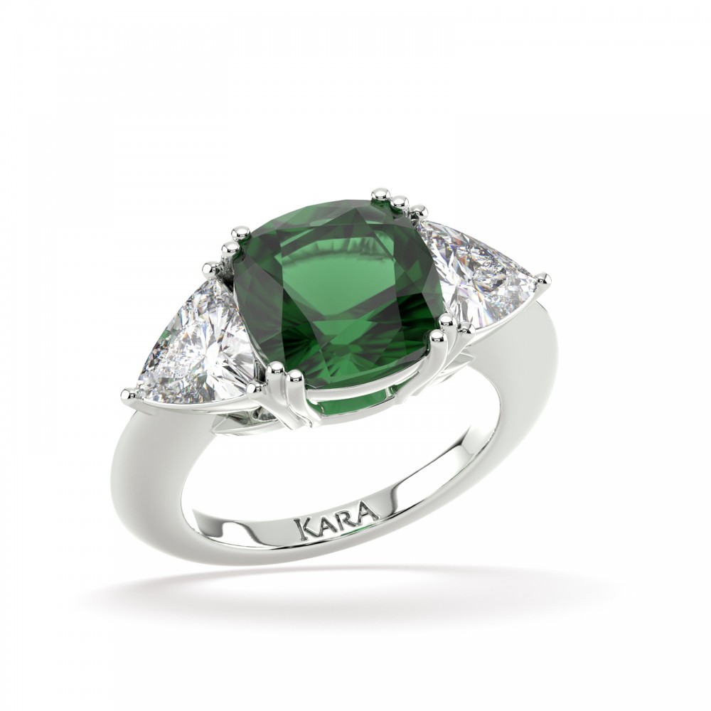 Ring with 4.27ct Emerald and 1.25ct Diamonds