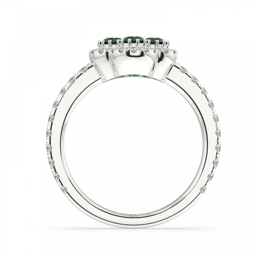 Ring with 0.54ct emeralds and 0.54ct diamonds