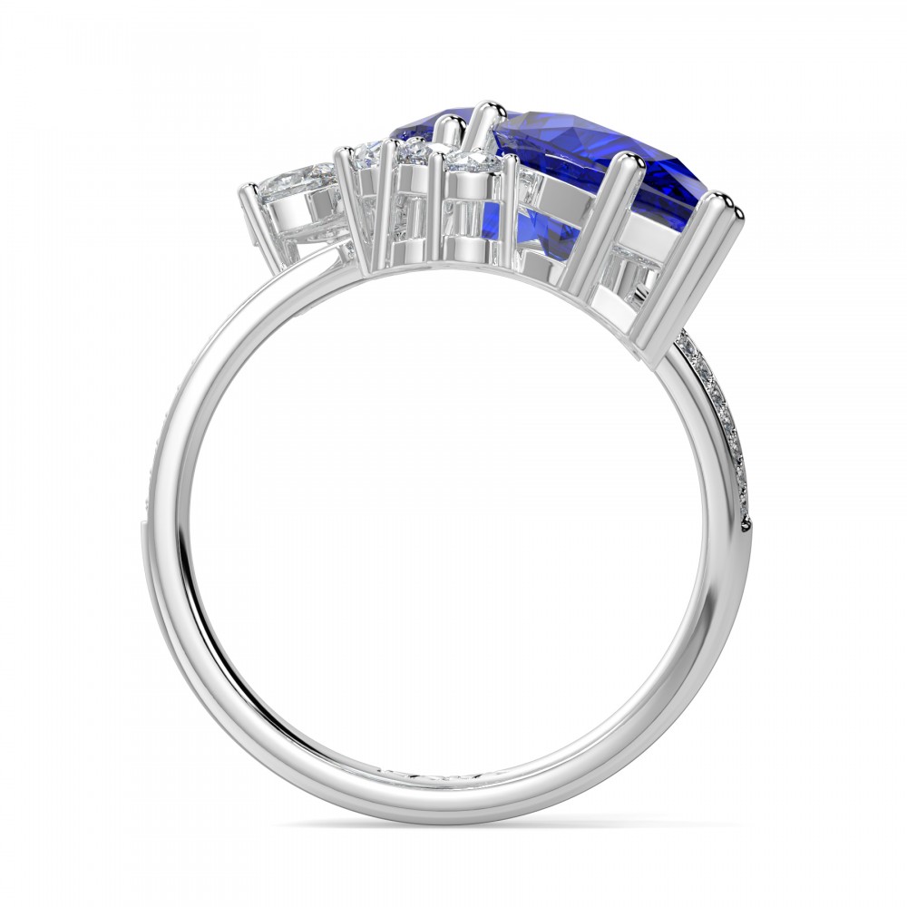 Ring with Tanzanite 3.62ct and Diamonds 0.67ct