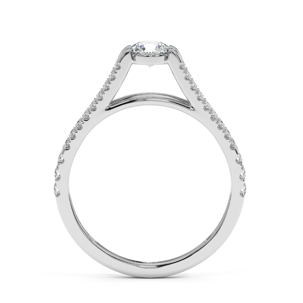 Engagement ring with central diamond of 0.29 ct and side diamonds of 0.27 ct