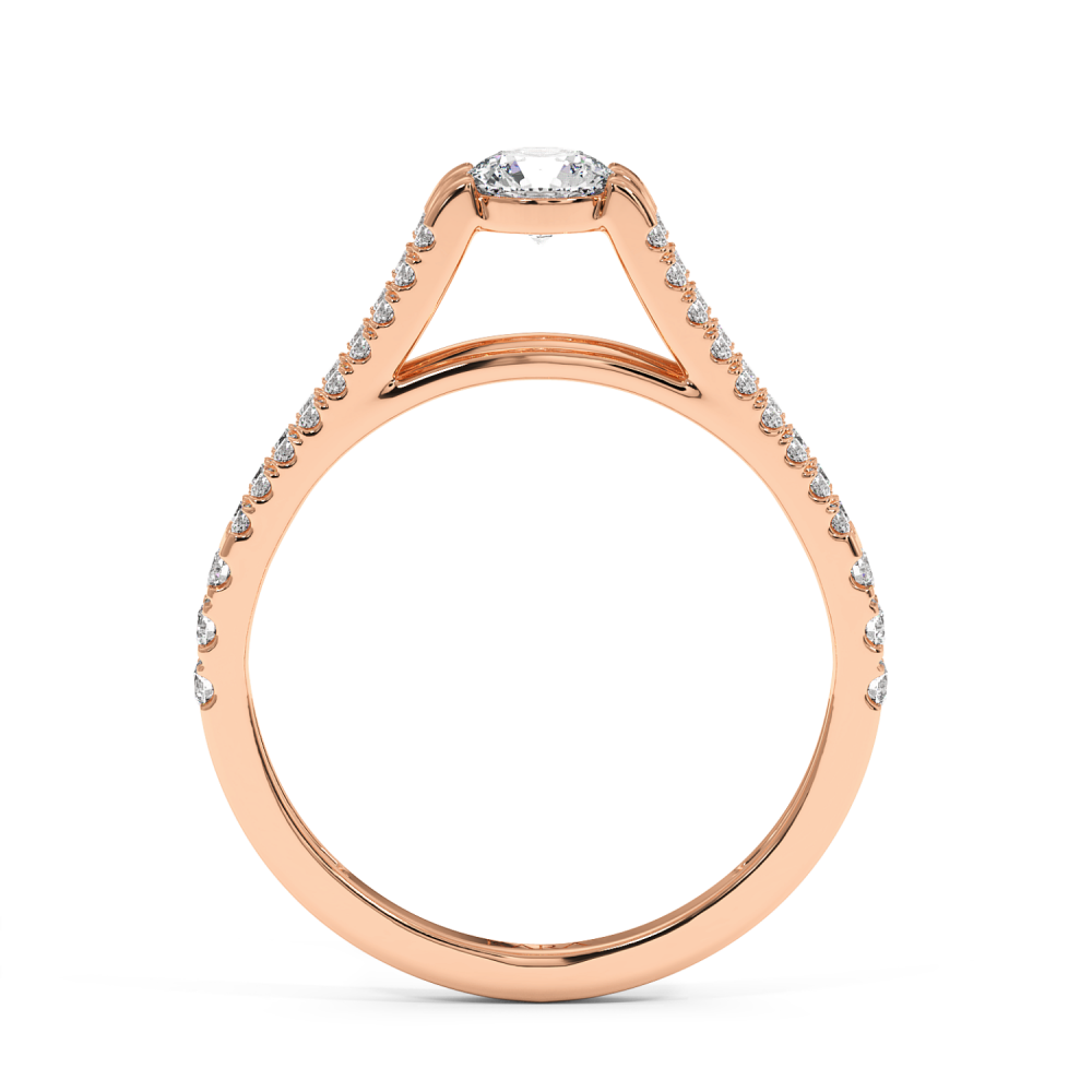 Engagement ring with central diamond of 0.29 ct and side diamonds of 0.27 ct