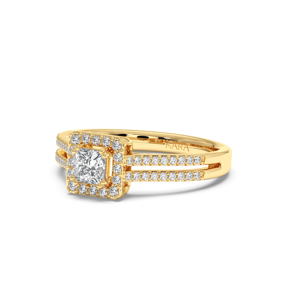 Engagement ring with central diamond of 0.38 ct and side diamonds of 0.26 ct