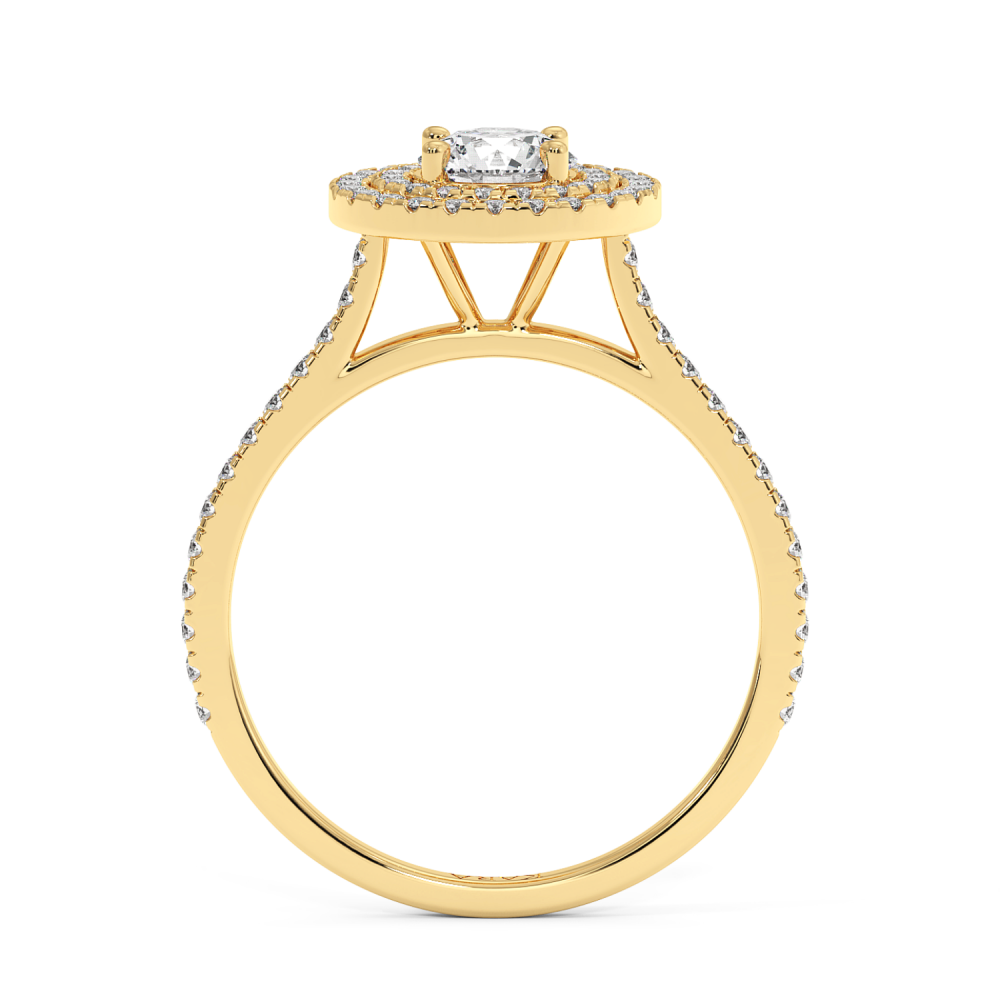 Engagement ring with 0.50 ct center diamond and 0.32 ct side diamonds