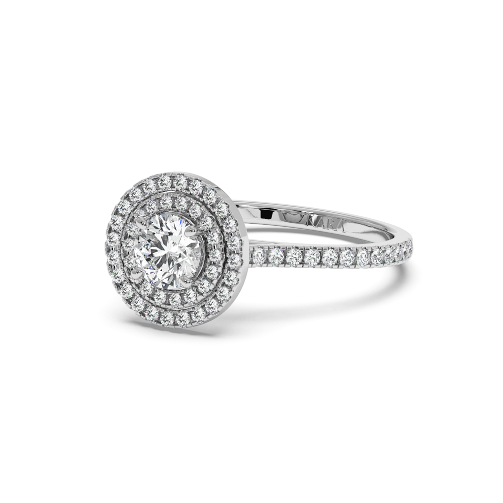 Engagement ring with 0.50 ct center diamond and 0.32 ct side diamonds