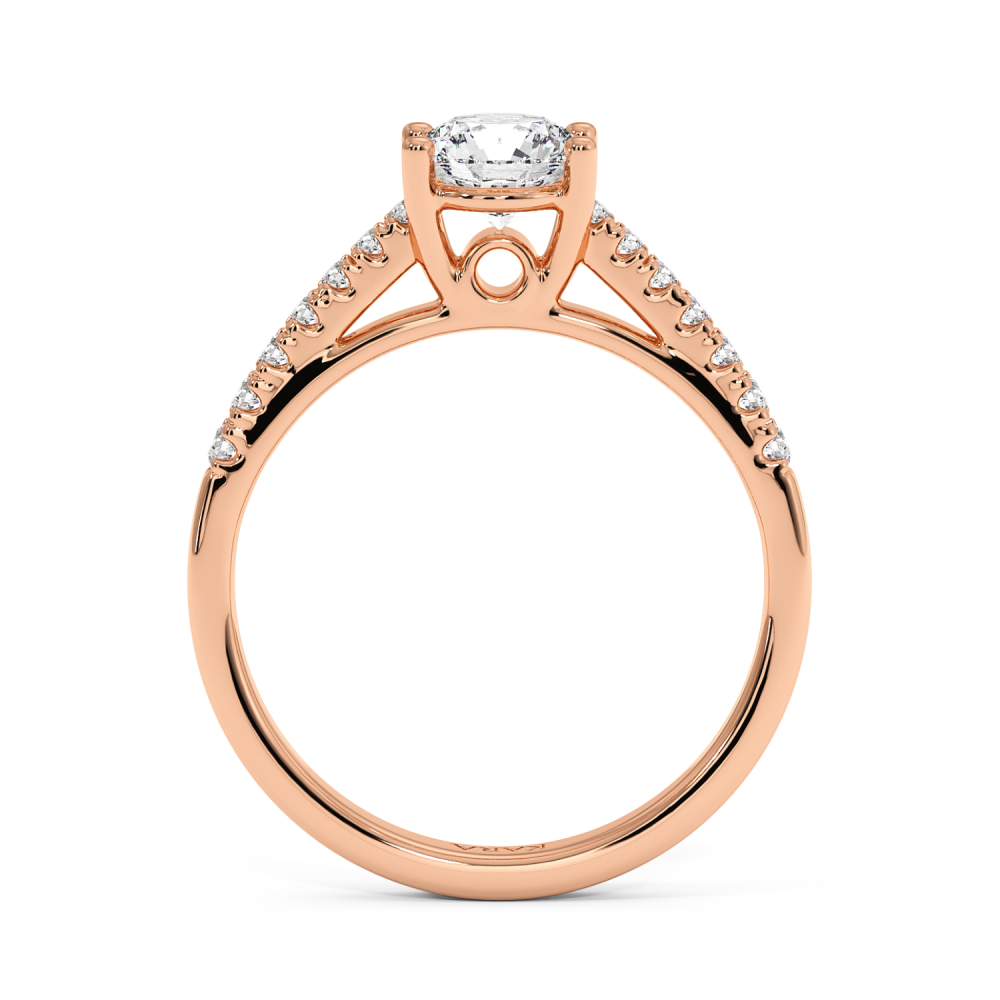 Engagement ring with central diamond of 0.59 ct and side diamonds of 0.18 ct