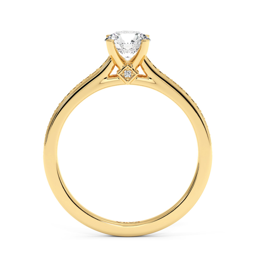 Engagement ring with central diamond of 0.66 ct and side diamonds of 0.08 ct