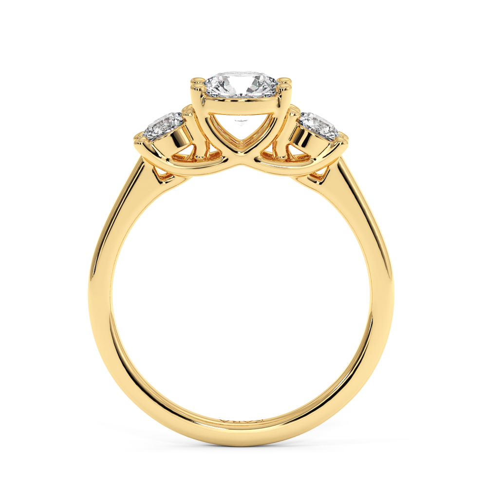 Engagement ring with central diamond of 0.70 ct and side diamonds of 0.27 ct