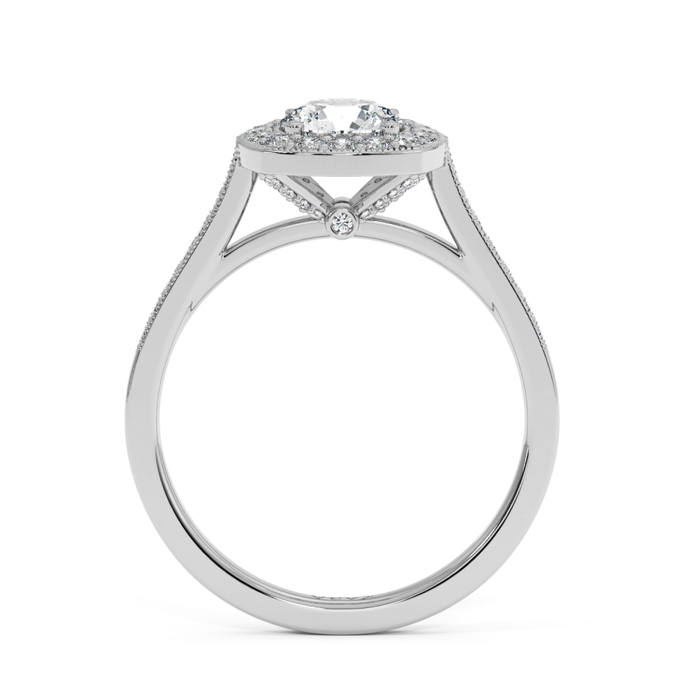 Engagement ring with central diamond of 0.70 ct and side diamonds of 0.28 ct
