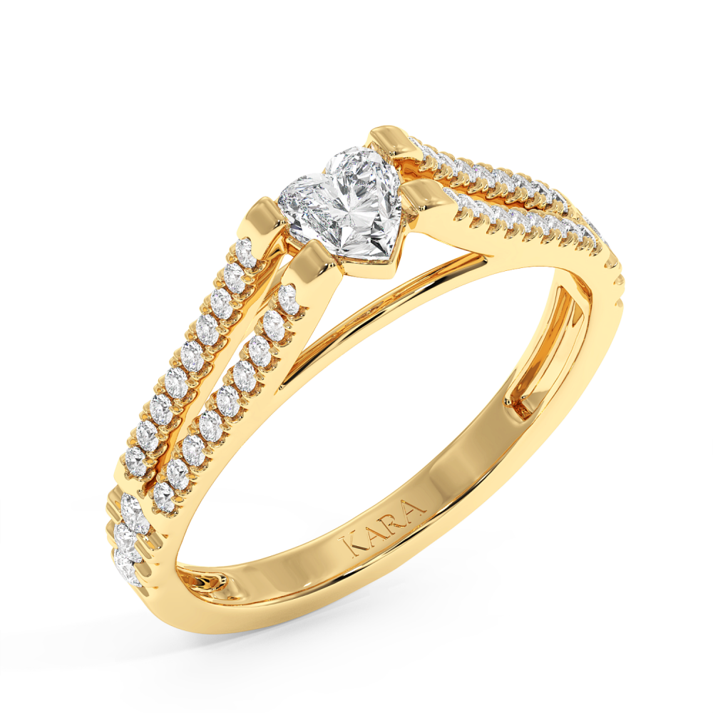 Engagement ring with Heart diamond of 0.29 ct and side diamonds of 0.27 ct