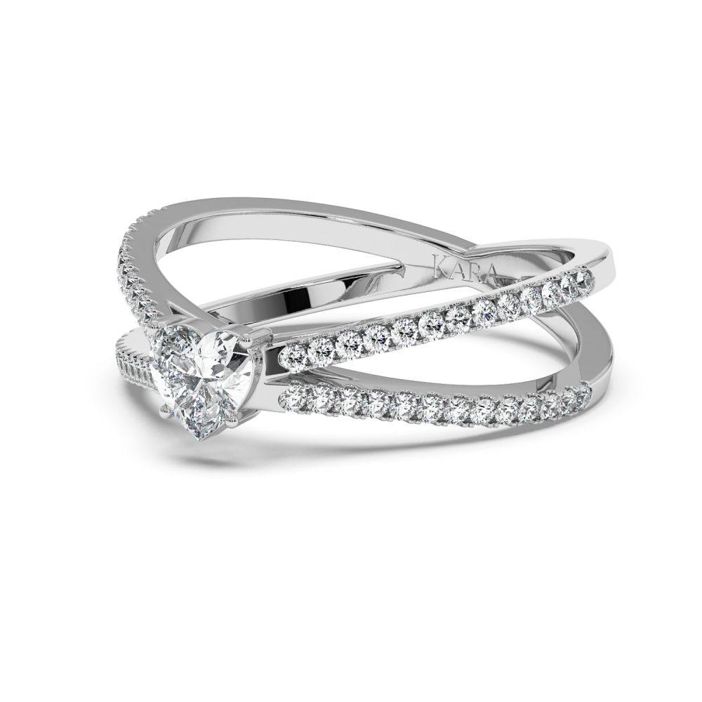 Engagement ring with 0.30 ct Heart diamond and 0.37 ct side diamonds