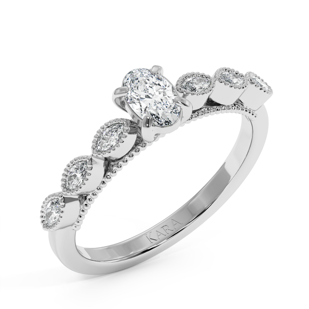 Engagement ring with 0.30 ct Oval diamond and 0.13 ct side diamonds