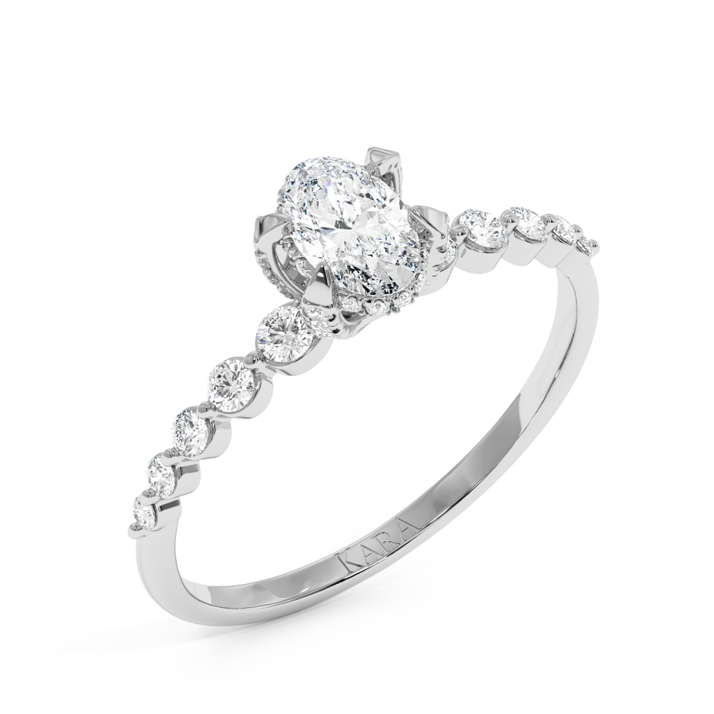 Engagement ring with 0.30 ct Oval Diamond and 0.26 ct side diamonds