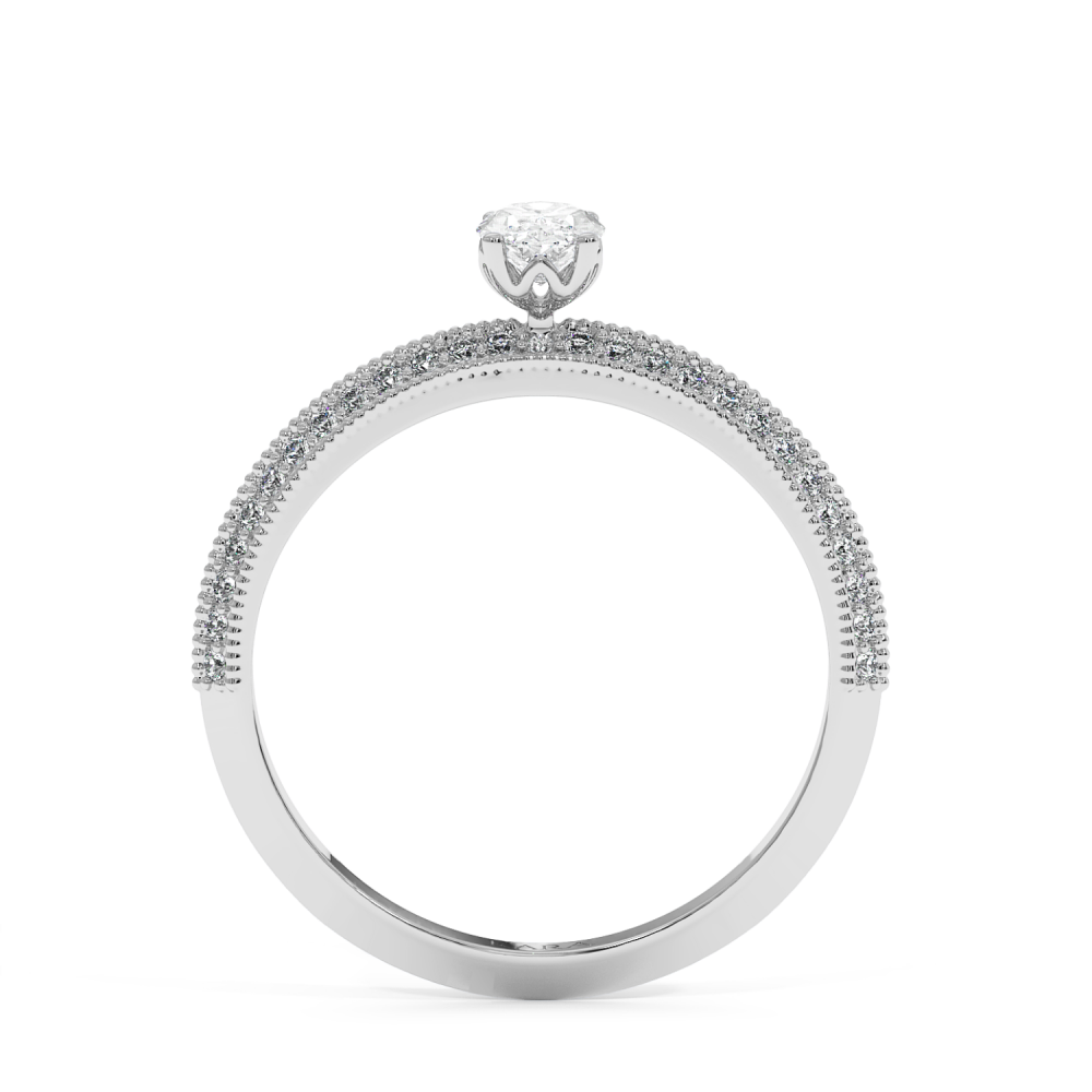 Engagement ring with 0.31 ct Oval diamond and 0.19 ct side diamonds