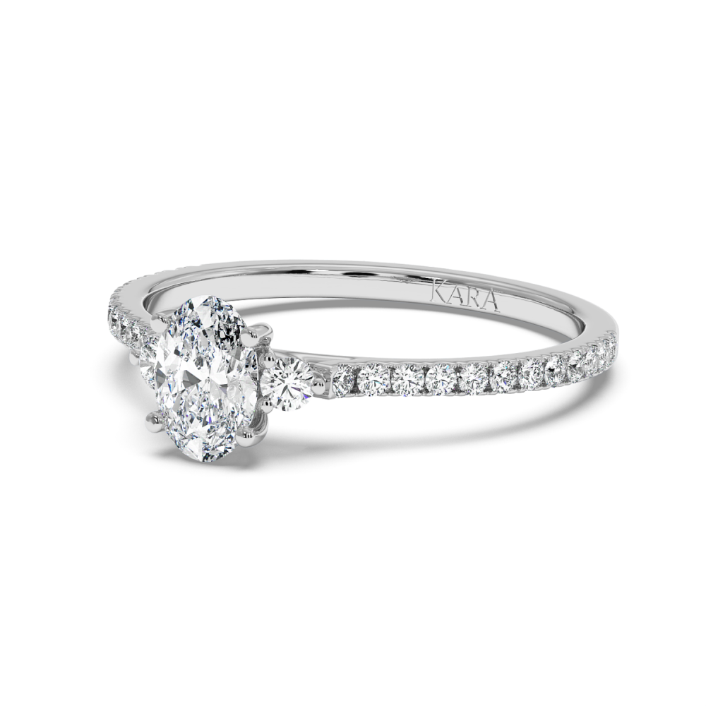 Engagement ring with 0.50 ct Oval diamond and 0.23 ct side diamonds