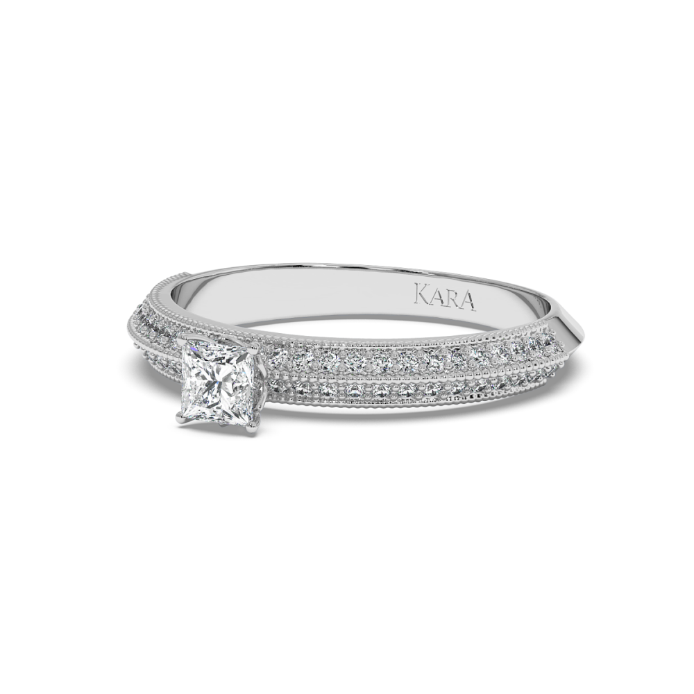 Engagement ring with 0.29 ct Princess diamond and 0.19 ct side diamonds