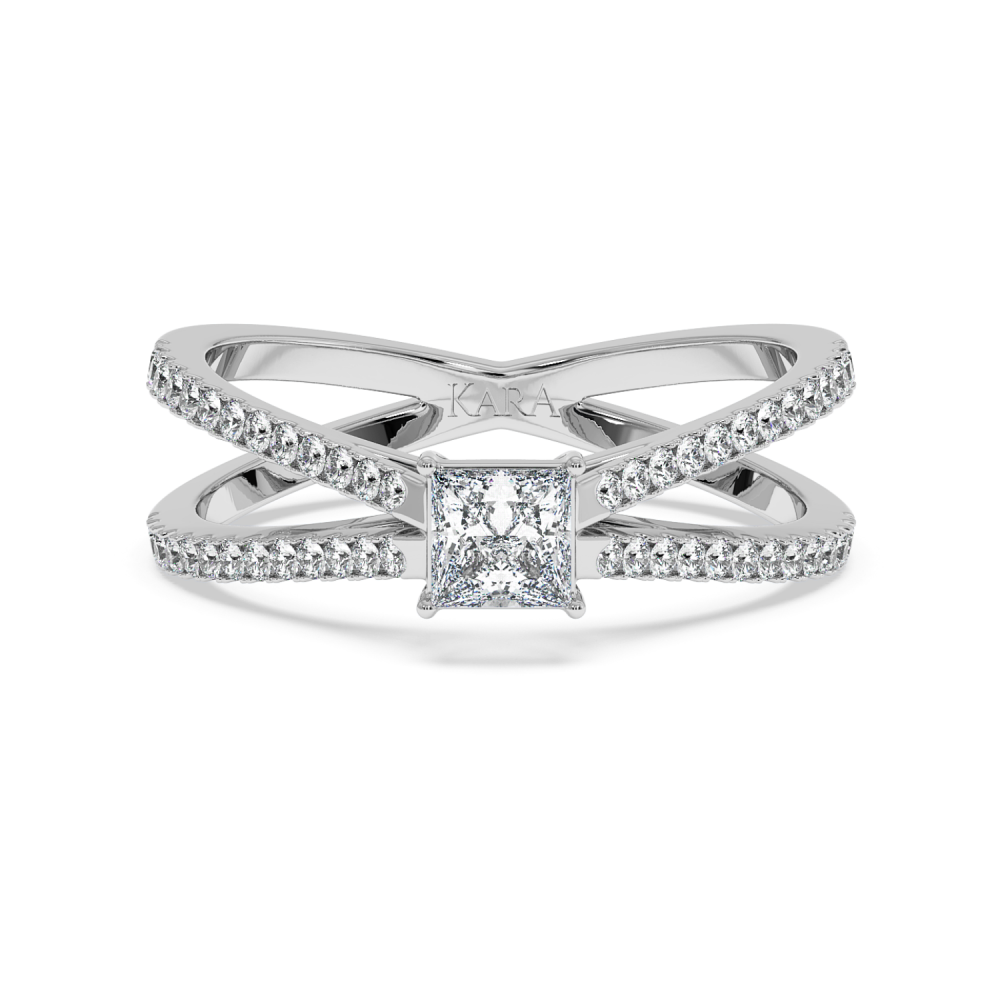 Engagement ring with 0.30 ct Princess diamond and 0.37 ct side diamonds