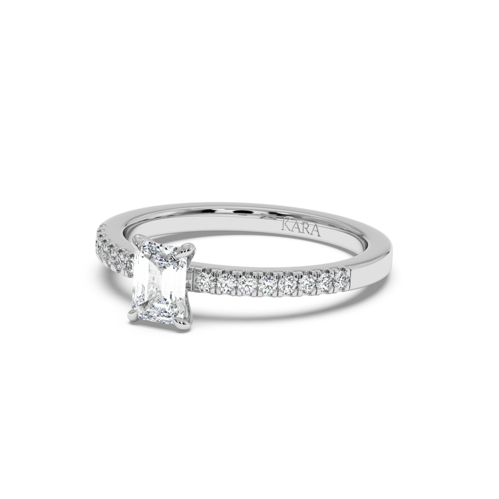 Engagement ring with 0.50 ct center diamond and 0.08 ct side diamonds
