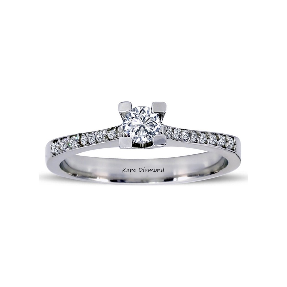 Diamond engagement ring with central diamond of 0.40 ct and side diamonds of 0.15ct