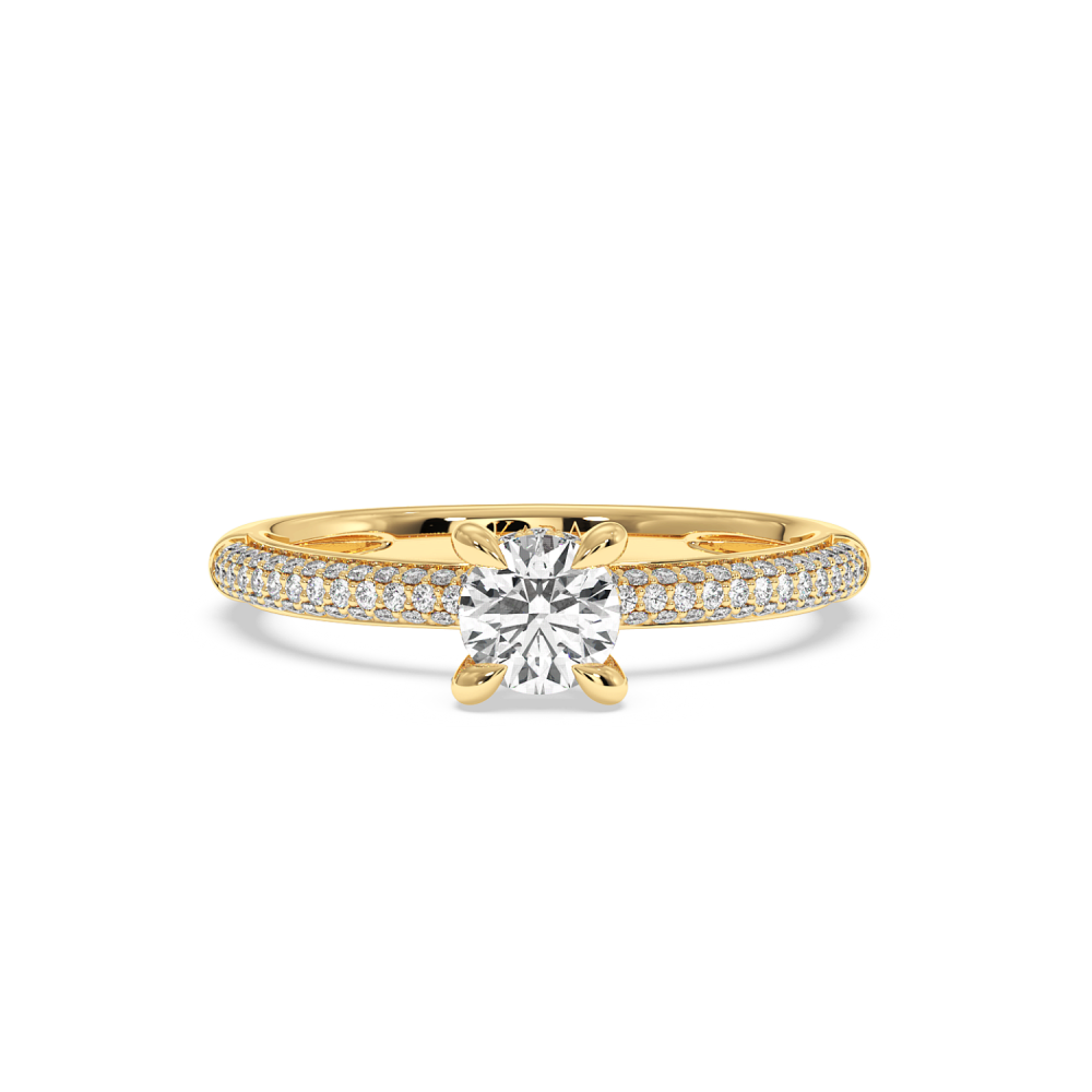 Engagement ring with a central diamond of 0.47 ct and side diamonds of 0.32 ct