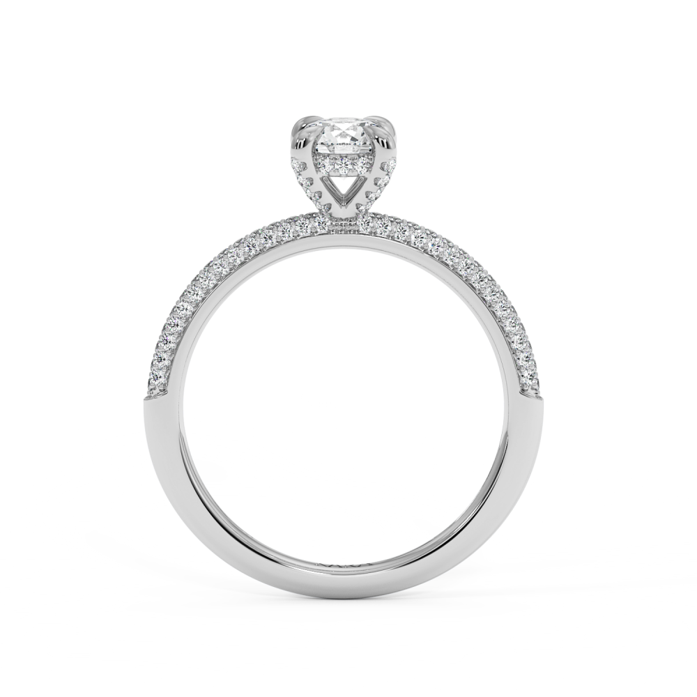 Engagement ring with a central diamond of 0.47 ct and side diamonds of 0.32 ct