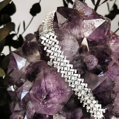 4.85 ct Princess diamond bracelet with 12.43 ct round diamonds