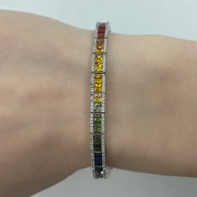 Bracelet with 1.19 ct diamonds and 10.49 ct sapphires