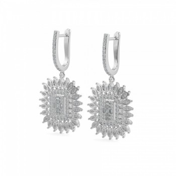 Earrings with 0.16 ct Baget Diamonds and 0.54 ct round diamonds