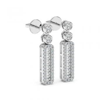 Earrings with 0.22 ct Baget diamonds and 0.46 ct round diamonds