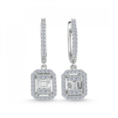 Earrings with 0.16 ct Baget Diamonds and 0.41 ct round diamonds