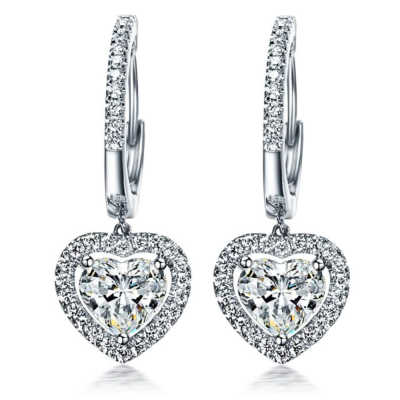 Earrings with 0.80 ct center diamonds and 0.70 ct side diamonds