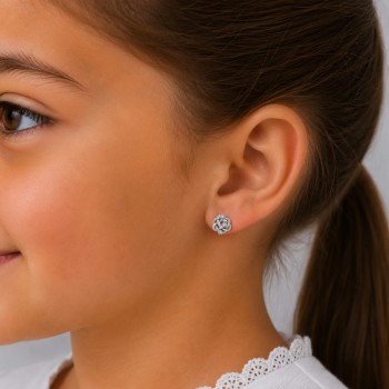 0.03 ct diamond earrings