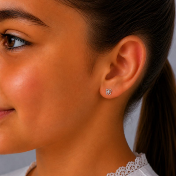 0.03 ct diamond earrings