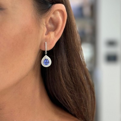 Earrings with 1.28 ct diamonds and 3.08 ct Tanzanite