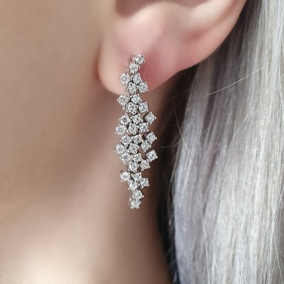 2.40 ct diamond earrings