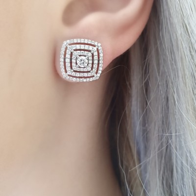 0.83 ct diamond earrings