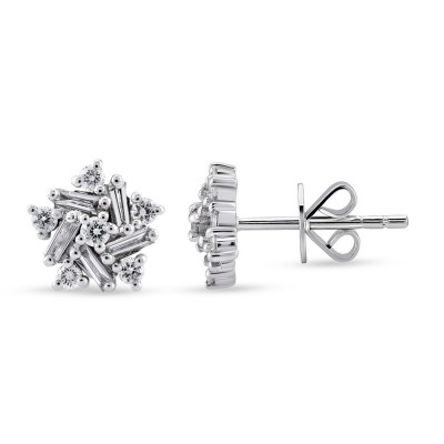 Earrings with 0.24 ct baget diamonds and 0.20 ct round diamonds